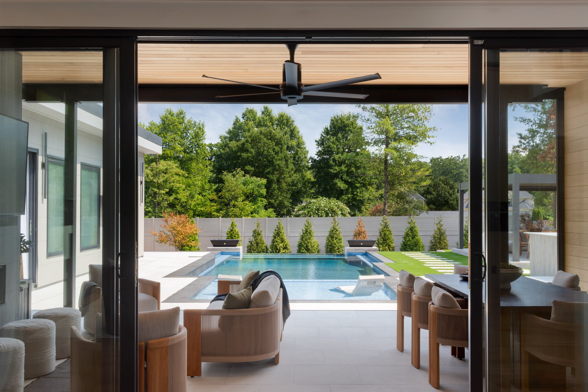 Dairy Lane PV0037