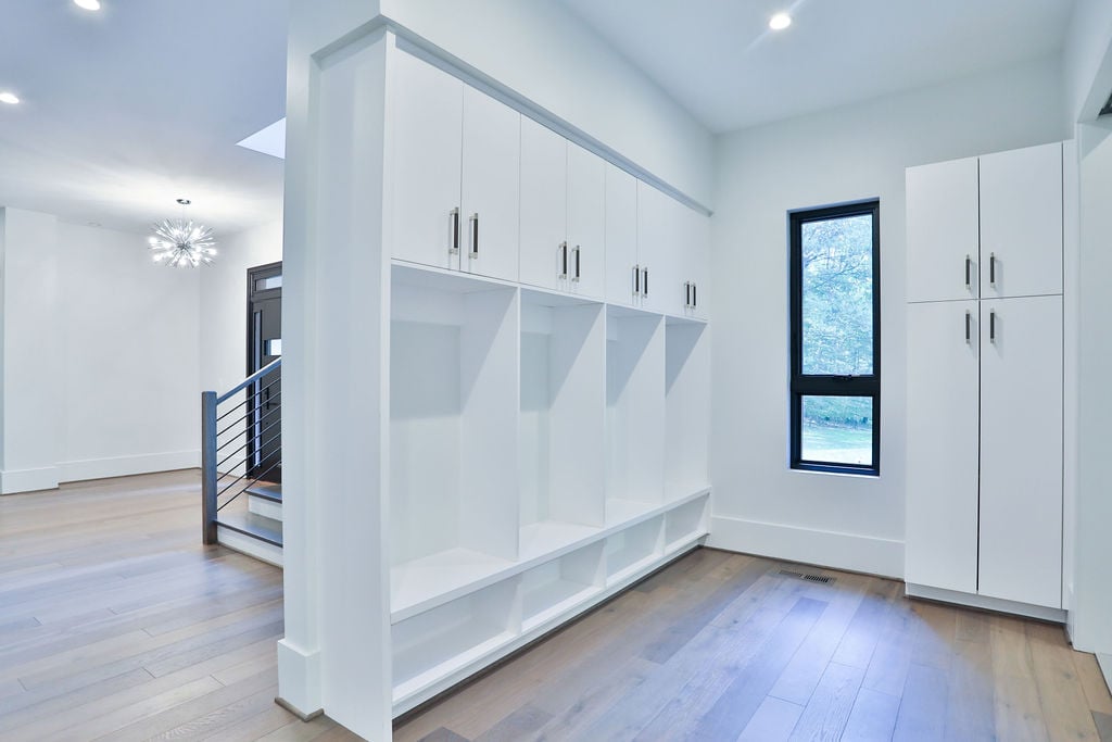 Modern Style High End Luxury Custom Home by Design Build Firm AV Architects and Builders in Great Falls Northern Virginia